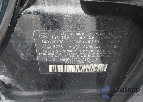 2006 Hyundai Azera Limited/Se z USA, uszkodzony, nr VIN KMHFC46F26A125732